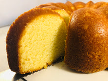 Load image into Gallery viewer, Praline Cake