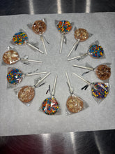 Load image into Gallery viewer, Package #4 Praline pops
